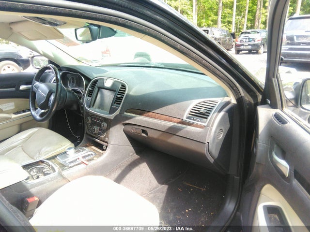 2C3CCAEG1GH128077 Chrysler 300 300c