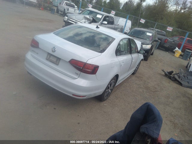 3VWDB7AJ3HM312606 Volkswagen Jetta 1.4t Se