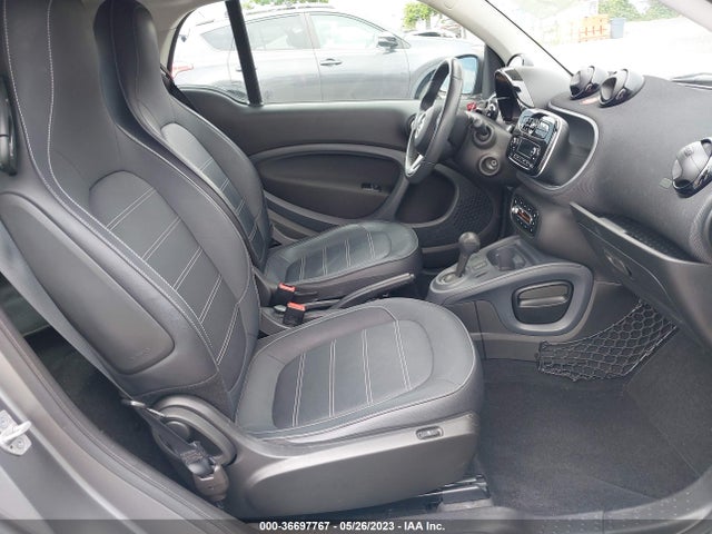 2018 Smart Fortwo, VIN: WMEFJ9BA1JK265082
