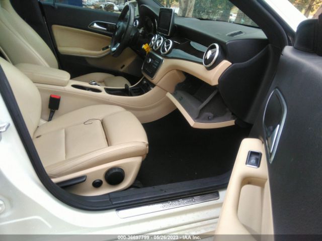 WDDSJ4EBXGN302857 Mercedes-Benz Cla Cla 250