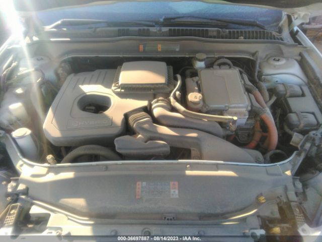 3FA6P0LU2JR268978 Ford Fusion Hybrid Se