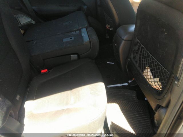 5XYKT4A71EG532930 KIA SORENTO LX
