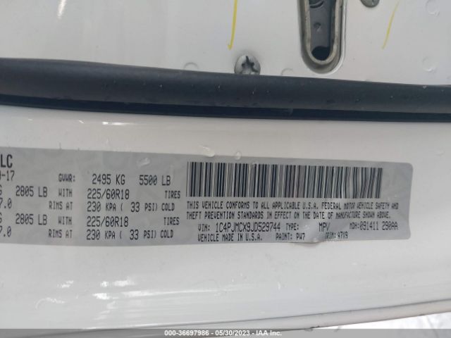 1C4PJMCX9JD529744 Jeep Cherokee Latitude
