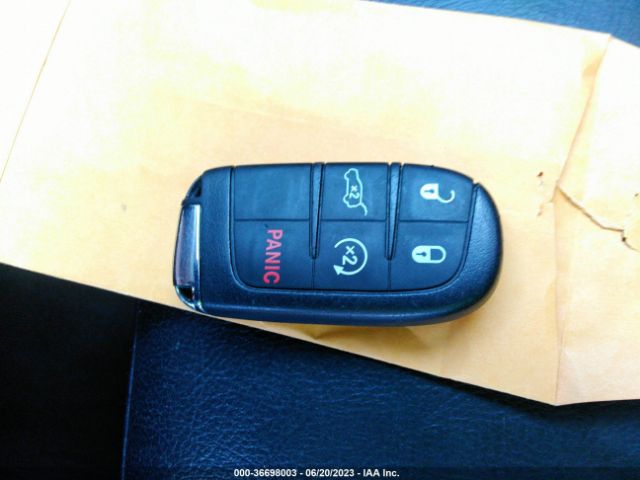 3C4NJDCB3JT206599 Jeep Compass Limited