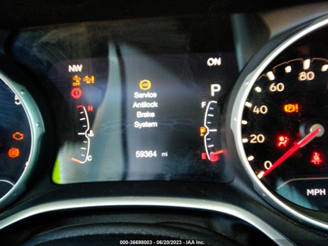 3C4NJDCB3JT206599 Jeep Compass Limited