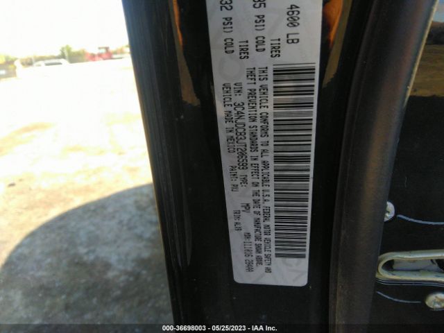 3C4NJDCB3JT206599 Jeep Compass Limited