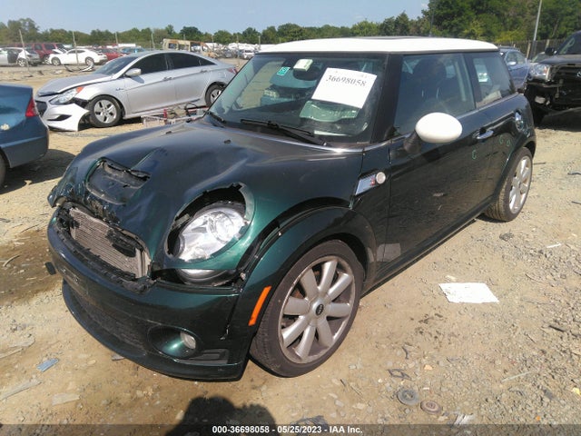 2010 MINI COOPER S WMWMF7C56ATX42321 Photo 1