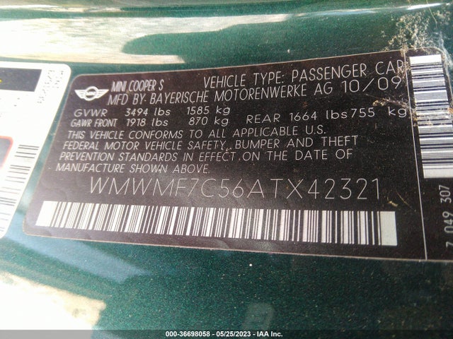 2010 MINI COOPER S WMWMF7C56ATX42321 Photo 8