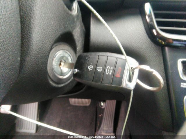 5XXGT4L39JG253045 KIA Optima Lx