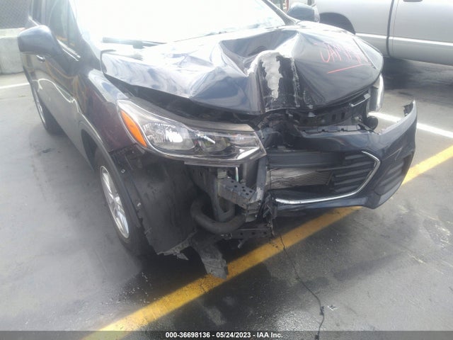 Chevrolet TRAX LS 2019 3GNCJKSB4KL252075 Image 7