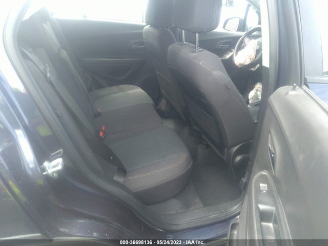 Chevrolet TRAX LS 2019 3GNCJKSB4KL252075 Image 9