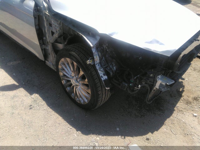 2017 Kia K900, VIN: KNALW4D49H6034508