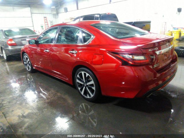 1N4AL3AP0JC114269 Nissan Altima 2.5 Sr