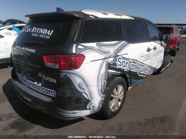 KNDMB5C19J6404877 KIA SEDONA LX
