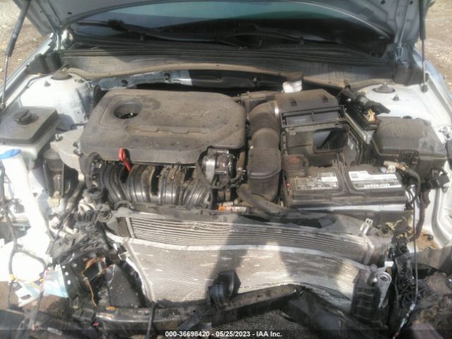 5XXGT4L37JG213840 KIA Optima Lx
