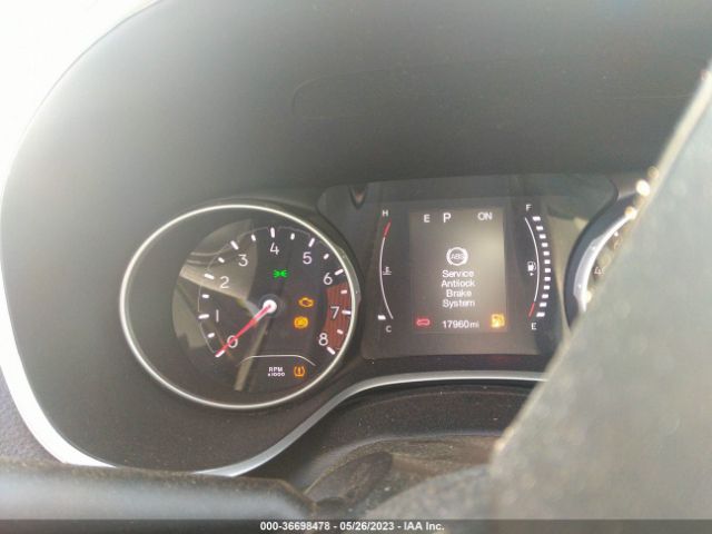 3C4NJDBB8LT131922 Jeep Compass Latitude