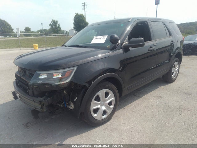 Ford UTILITY POLICE 2016 1FM5K8AR9GGC61667 Image 2