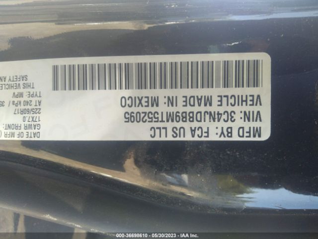 3C4NJDBB9MT552095 Jeep Compass Latitude