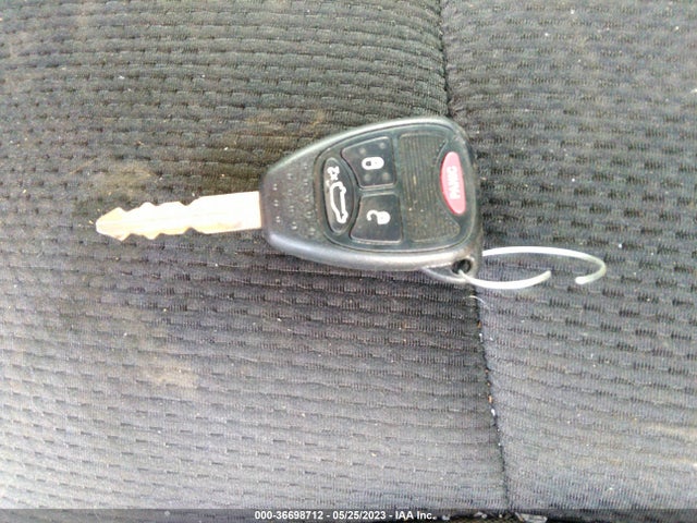 2013 CHRYSLER 200 LX VIN: 1C3CCBAB2DN669464