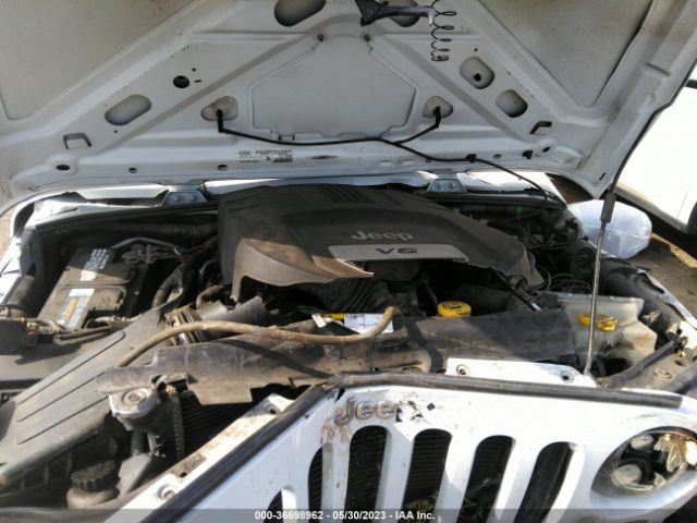 1C4HJWDG3FL739994 Jeep Wrangler Unlimited Sport