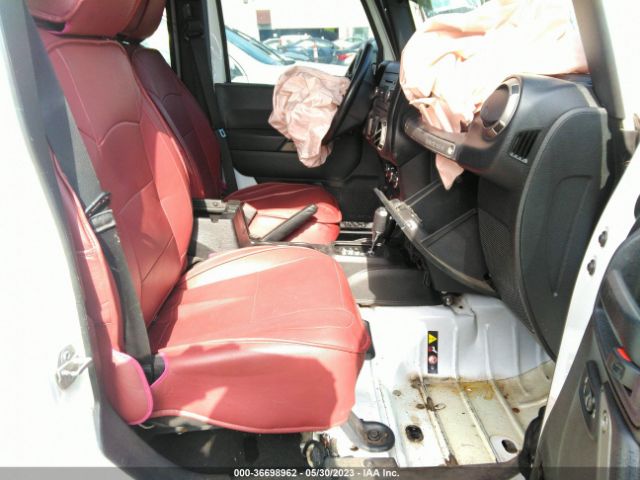 1C4HJWDG3FL739994 Jeep Wrangler Unlimited Sport