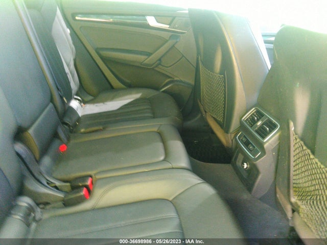 WA1BNAFY2J2224478 Audi Q5 Premium Plus