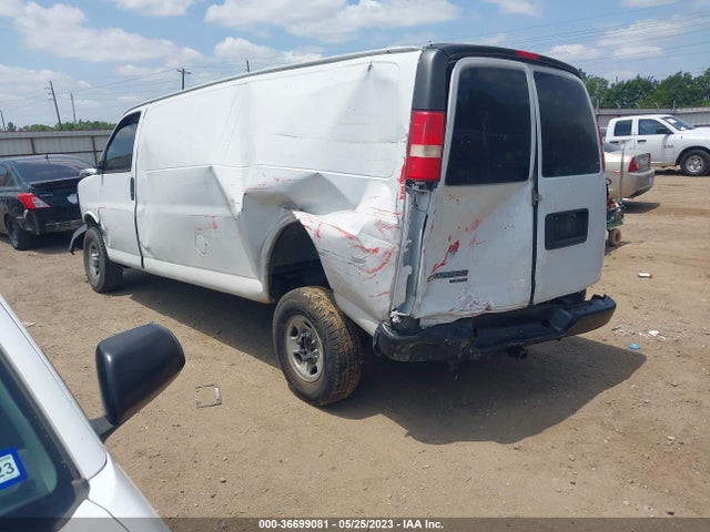 Chevrolet EXPRESS CARGO VAN 2014 1GCWGGFAXE1110456 Image 3