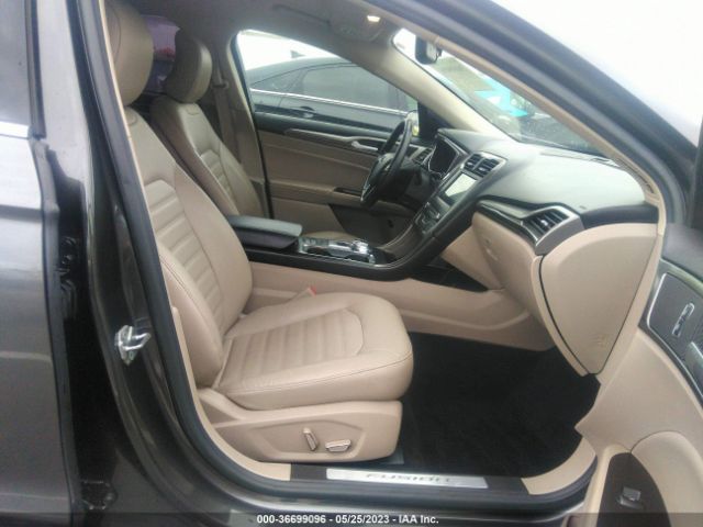 3FA6P0PU7HR264624 Ford Fusion Energi Se