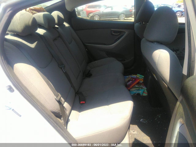 2014 HYUNDAI ELANTRA SE VIN: 5NPDH4AE0EH520155