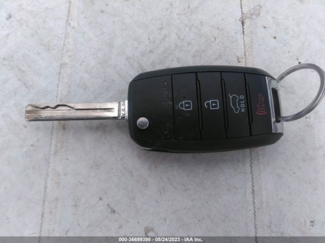 KNDJP3A52H7414167 KIA SOUL +