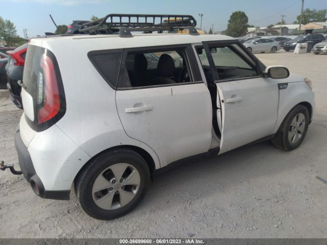 KNDJN2A2XF7163966 KIA Soul Base
