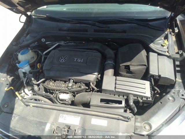3VWD17AJ7FM262583 Volkswagen Jetta 1.8t Se