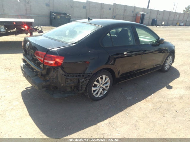 3VWD17AJ7FM262583 Volkswagen Jetta 1.8t Se