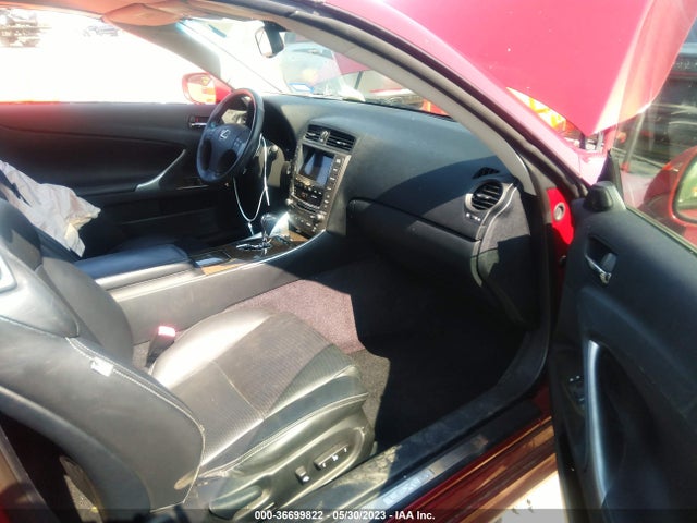 2010 LEXUS IS 250C VIN: JTHFF2C28A2500414