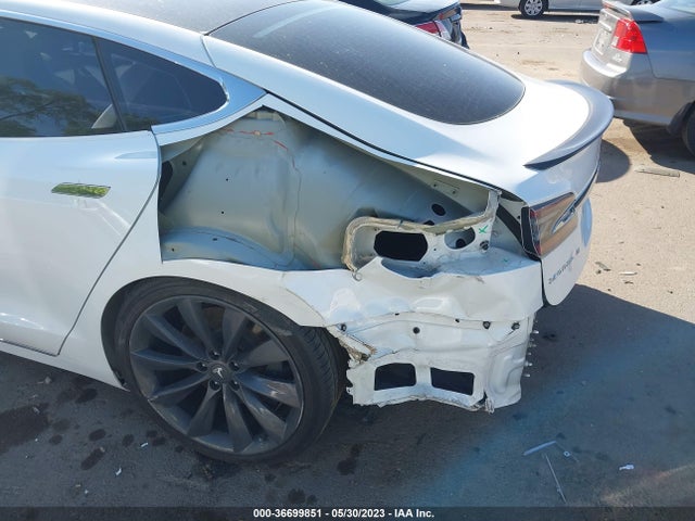 5YJSA1E20HF202601 Tesla Model S 100d/90d/75d/60d/p100d