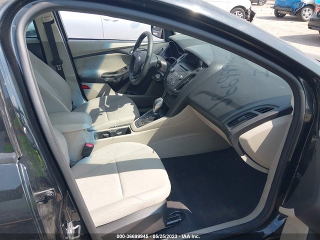 Ford FOCUS SE 2015 1FADP3F22FL261196 Image 5