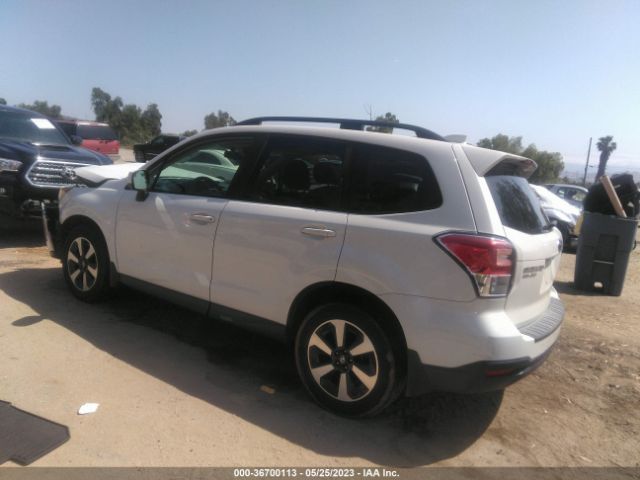 JF2SJAEC5HH450126 Subaru Forester Premium