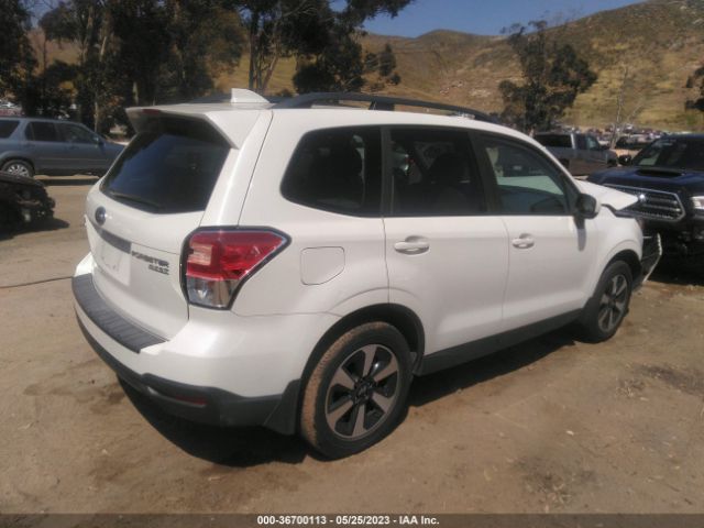 JF2SJAEC5HH450126 Subaru Forester Premium
