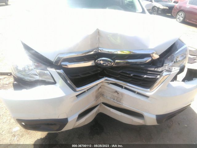 JF2SJAEC5HH450126 Subaru Forester Premium