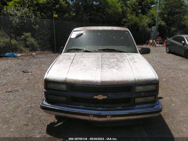 1998 CHEVROLET C/K 1500 VIN: 2GCEC19R5W1168671