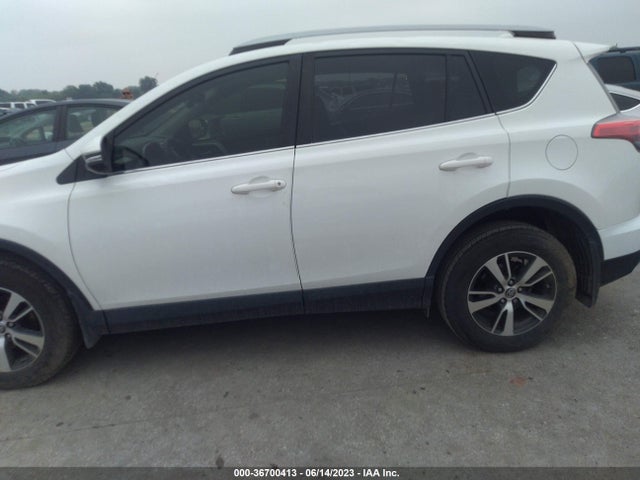2017 TOYOTA RAV4 XLE VIN: JTMWFREV4HJ716407