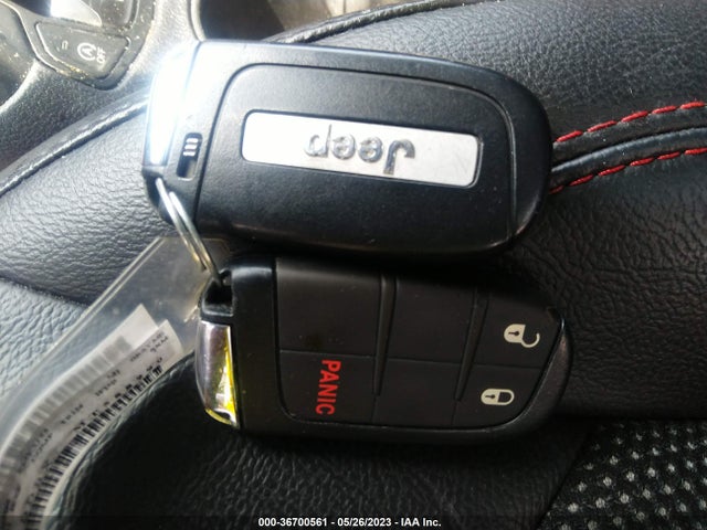 3C4NJDDBXMT588990 Jeep Compass Trailhawk