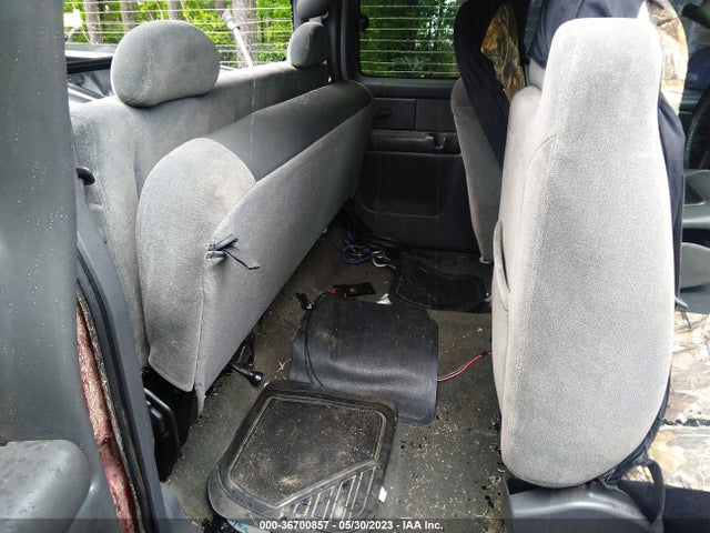2005 CHEVROLET SILVERADO 1500 LS VIN: 1GCEK19B15E124704