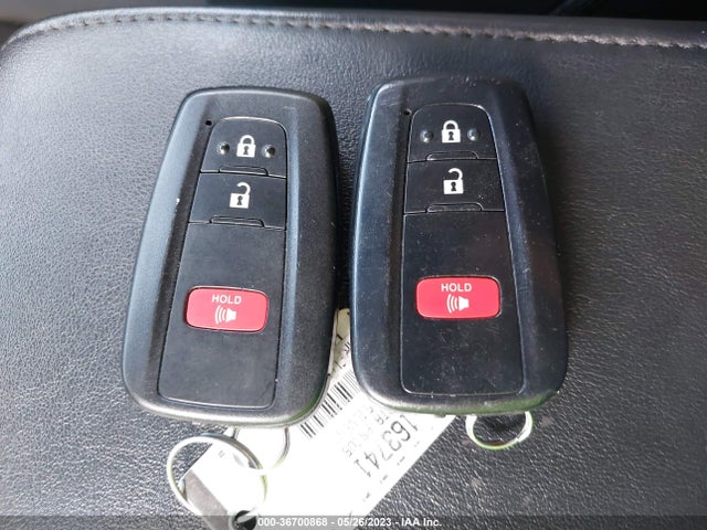 Toyota Prius Four 2016 JTDKARFU2G3516034 Image 3