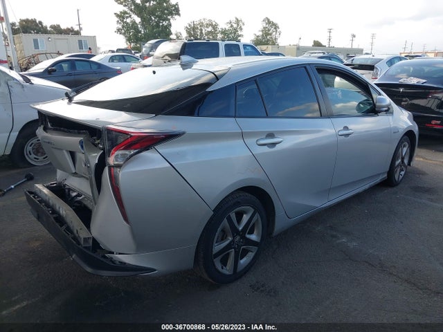 Toyota Prius Four 2016 JTDKARFU2G3516034 Image 5