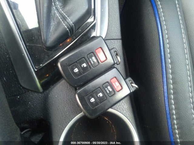 2017 TOYOTA COROLLA L/LE/XLE/SE VIN: 2T1BURHE5HC760430