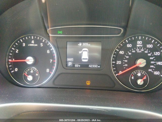 5XYPG4A37KG575980 KIA SORENTO LX
