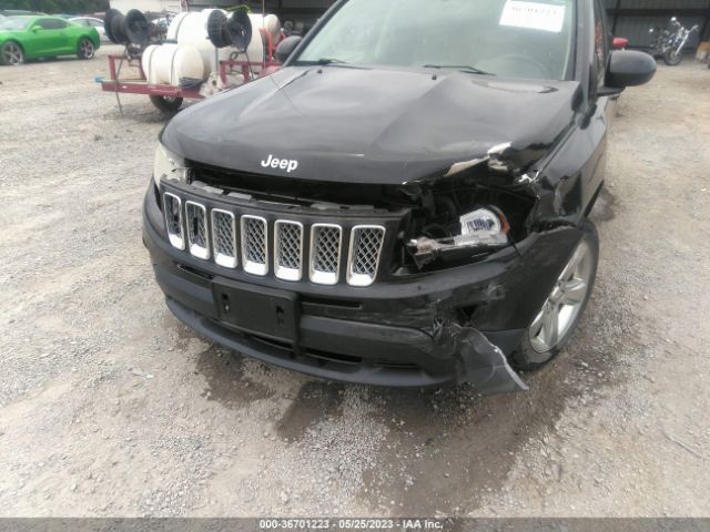 1C4NJCEB9ED684562 Jeep Compass Latitude
