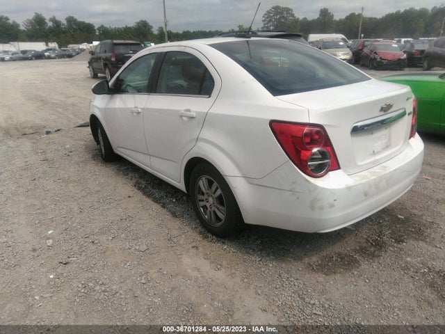Chevrolet Sonic Lt Auto 2015 1G1JC5SB6F4116921 Image 3