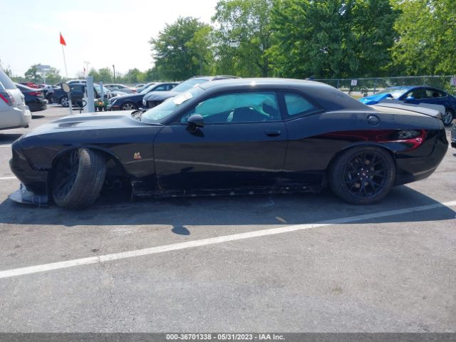 2C3CDZFJ2KH596379 Dodge Challenger R/t Scat Pack